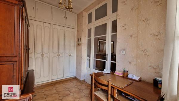 BORDEAUX ST AUGUSTIN 33000 - Echoppe T4 avec garage et dépendance