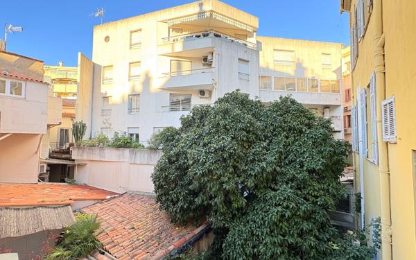 Appartement à vendre    3 pièces • 70,15 m2 Cannes