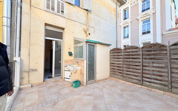 Appartement à vendre    3 pièces • 70,15 m2 Cannes
