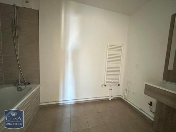 Appartement à louer 4 pièces 74.54m²