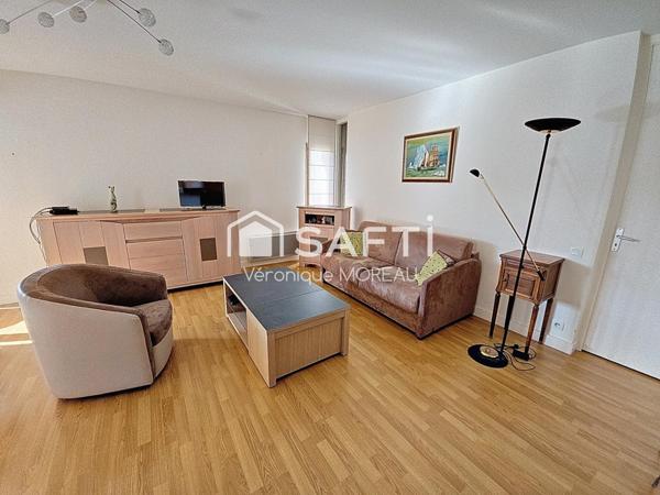 Bel appartement de 4 pièces, 2 places de parking et cave