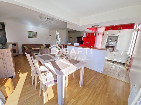 Bel appartement de 4 pièces, 2 places de parking et cave