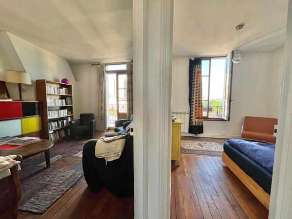 F3/4 de 97 m² au sol et 66 m2 Loi Carrez