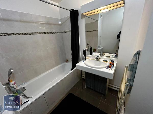 Appartement à louer 1 pièce 34.81m² Corbeil-Essonnes (91100)