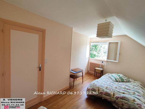 Maison Beaumont Le Roger 6 pièces 4  Chambres