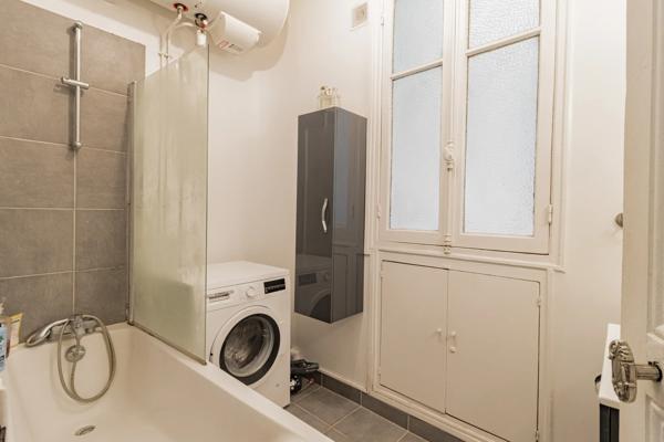 Appartement Paris 17 e - RUE DE TOCQUEVILLE / MARCHÉ DE LÉVIS