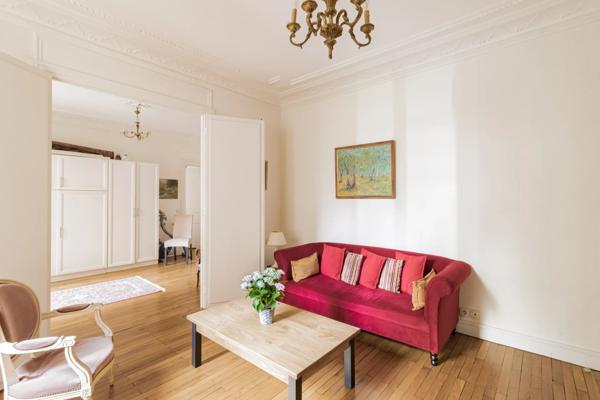 Appartement Paris 17 e - RUE DE TOCQUEVILLE / MARCHÉ DE LÉVIS