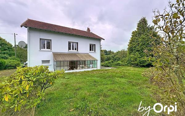 Maison à vendre    4 pièces •  Saint-Éloy-les-Mines