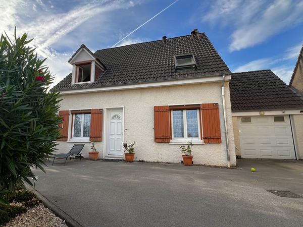 Maison de 108 m² avec 4 chambres, garage et cave - Lux
