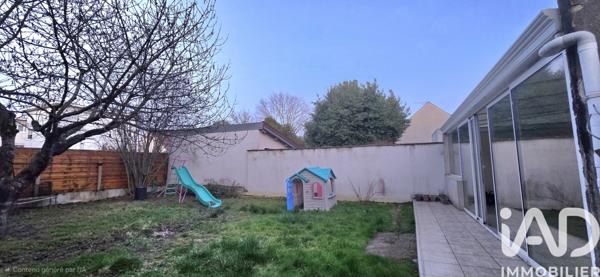 Maison à vendre 8 pièces 140 m² Sainte-Geneviève-des-Bois