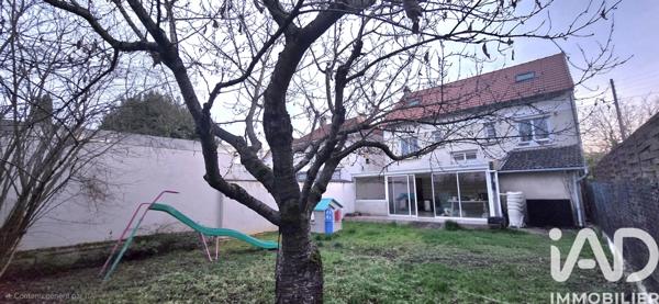 Maison à vendre 8 pièces 140 m² Sainte-Geneviève-des-Bois