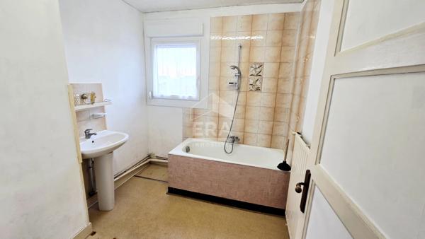 Maison Tergnier 4 pièce(s) 80 m2 2 chambres