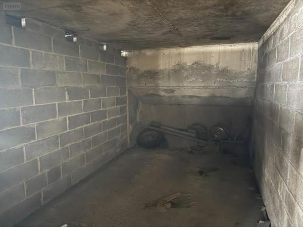 Garage - Parking à vendre à Rennes en Ille-et-Vilaine (35000), ref : PIG3