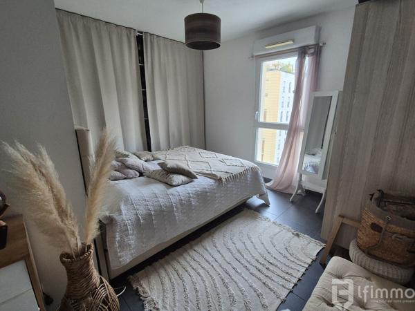 T3 60M2 13010+2 places parking