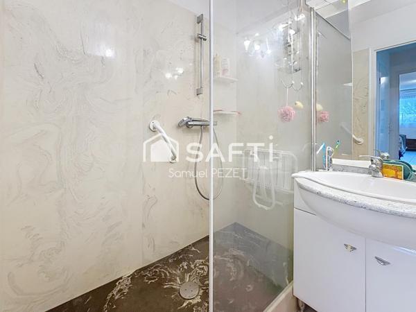 CAZERES - Appartement T3 meublé RDC climatisé, véranda, jardin 150m²