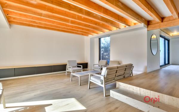 Maison à vendre    5 pièces • 166 m2 Craponne