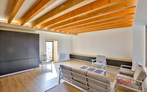 Maison à vendre    5 pièces • 166 m2 Craponne