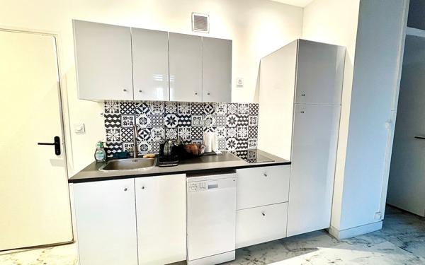 Appartement à vendre    2 pièces • 38,20 m2 Lyon 1