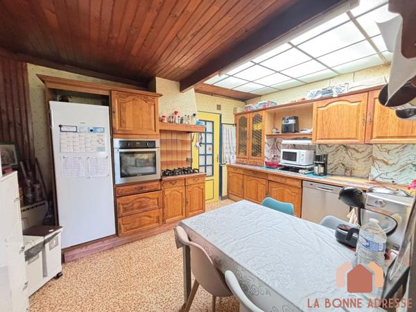 Flamande à conforter avec garage