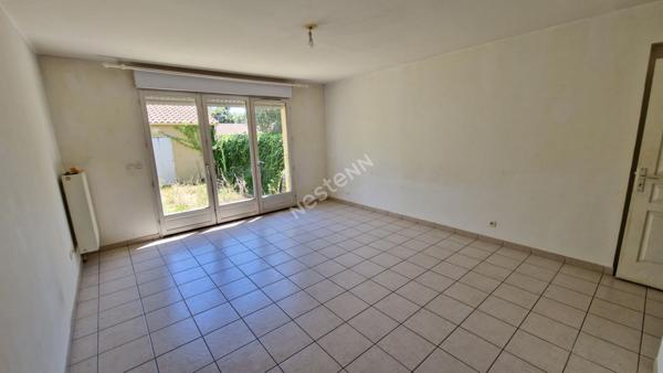 Rare en centre-ville : maison avec jardin et garage a Bergerac !