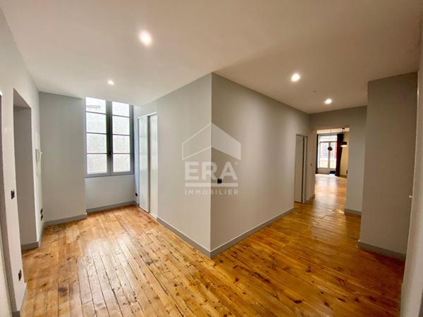 PAU : Appartement bourgeois de 96.15m²