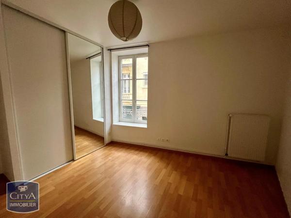 Appartement à louer 2 pièces 45.03m² Châtel-Guyon (63140)