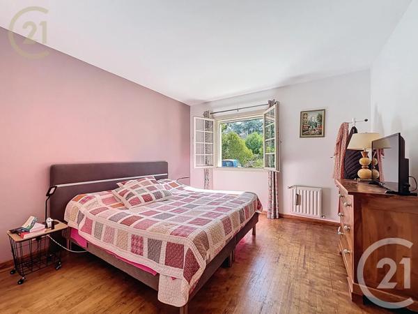 Maison à vendre  4 pièces - 150 m 2   MONTPON MENESTEROL  - 24