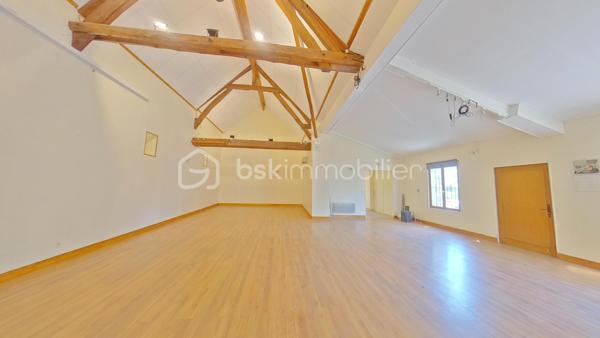 Immeuble mixte de 220 m²