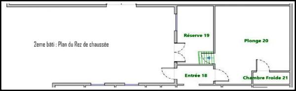 Immeuble à vendre LA CHARTRE SUR LE LOIR (72)-bâtis de 519m²- jardin- écurie- bord de Loir