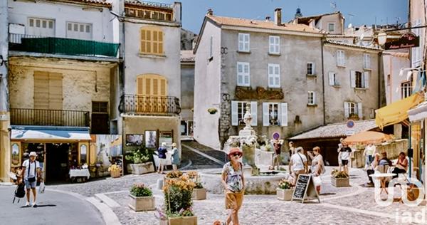 House for sale 3 rooms 64 m² Valensole