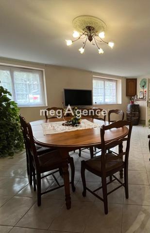 Maison à Beaumont-sur-Sarthe, 72170 - 5 pièces 96m²