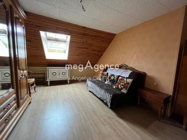 Maison à Beaumont-sur-Sarthe, 72170 - 5 pièces 96m²