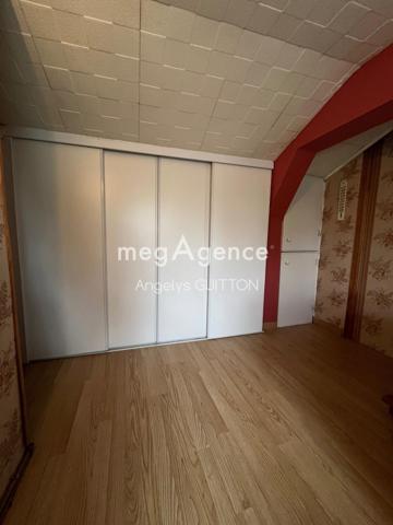 Maison à Beaumont-sur-Sarthe, 72170 - 5 pièces 96m²