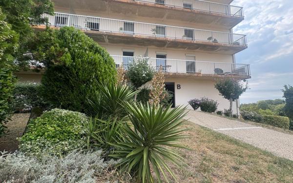 Appartement à vendre    3 pièces • 78 m2 Saintes