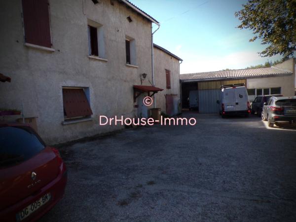 Immeuble à vendre 15 pièces de 220 m²