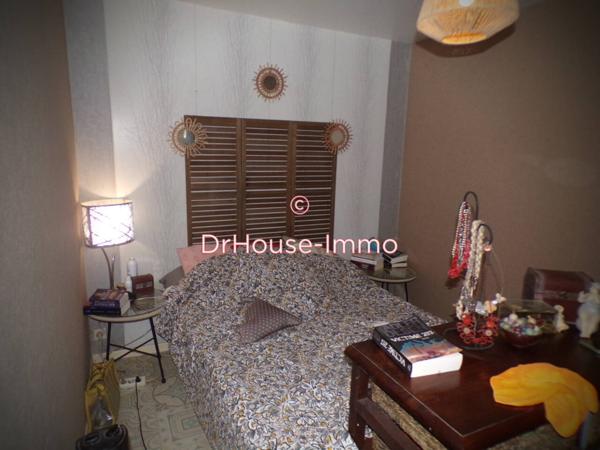 Immeuble à vendre 15 pièces de 220 m²