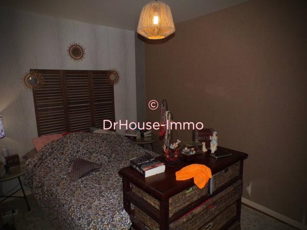 Immeuble à vendre 15 pièces de 220 m²