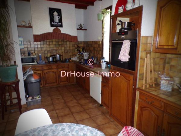 Immeuble à vendre 15 pièces de 220 m²