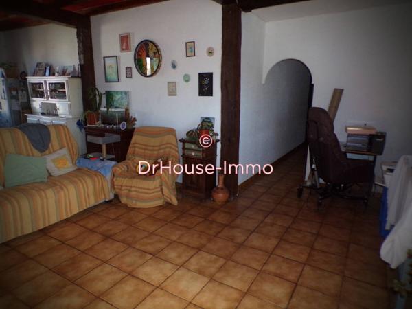 Immeuble à vendre 15 pièces de 220 m²