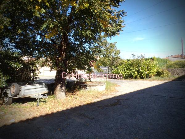 Immeuble à vendre 15 pièces de 220 m²