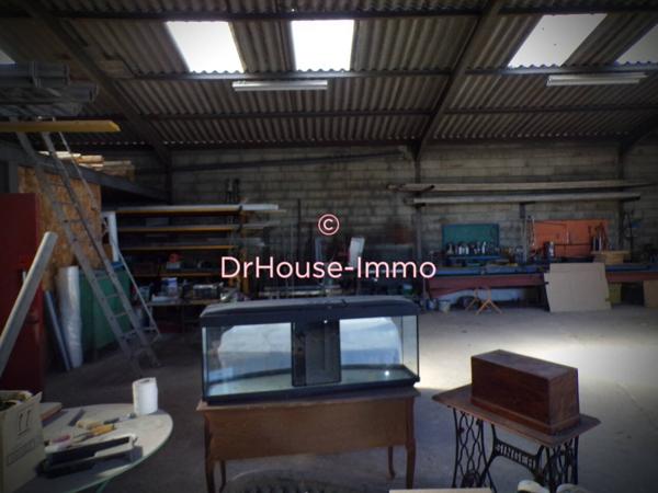 Immeuble à vendre 15 pièces de 220 m²