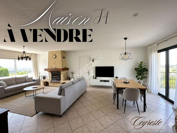 Ceyreste Maison de 164 m² au calme avec vue dégagée et piscine