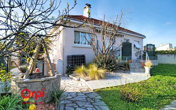 Maison à vendre    5 pièces • 104 m2 Gorges