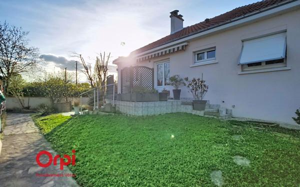 Maison à vendre    5 pièces • 104 m2 Gorges