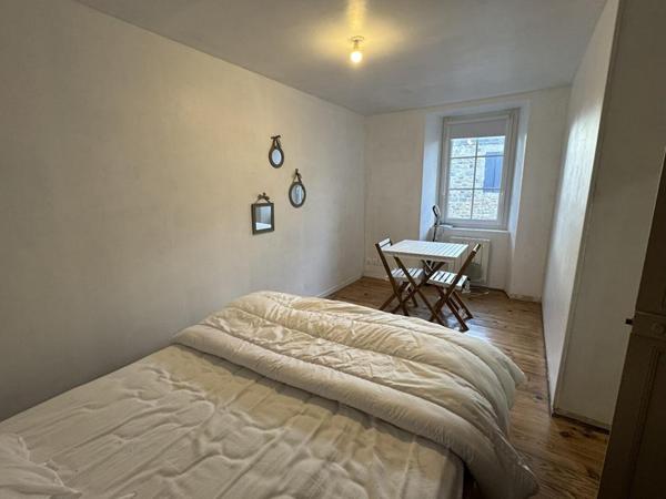 Le charme d'une maison de bourg rénovée, vendue entièrement meublée , Pleubian 22610