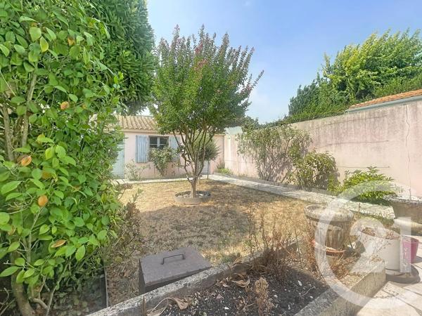 Maison à vendre  5 pièces - 127 m 2   ROCHEFORT  - 17