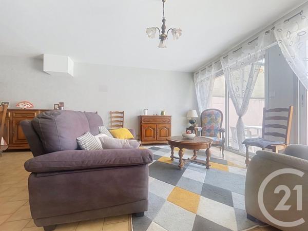 Maison à vendre  5 pièces - 127 m 2   ROCHEFORT  - 17