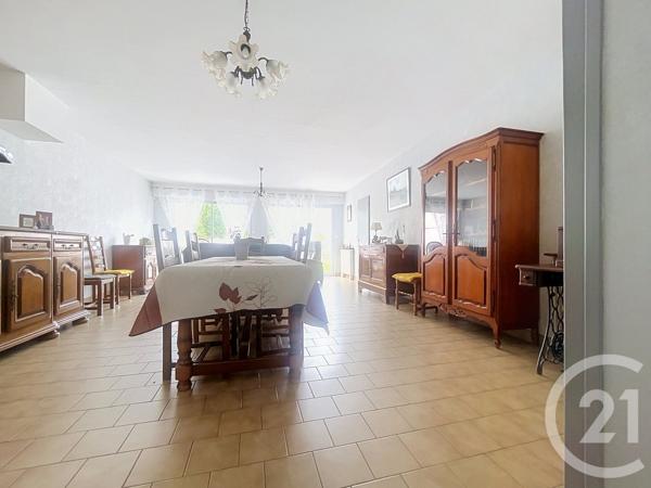 Maison à vendre  5 pièces - 127 m 2   ROCHEFORT  - 17