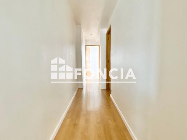 Location Appartement 3 pièces 73 m² - 12 RUE JACQUES ROHR Courcelles Sur Nied 57530