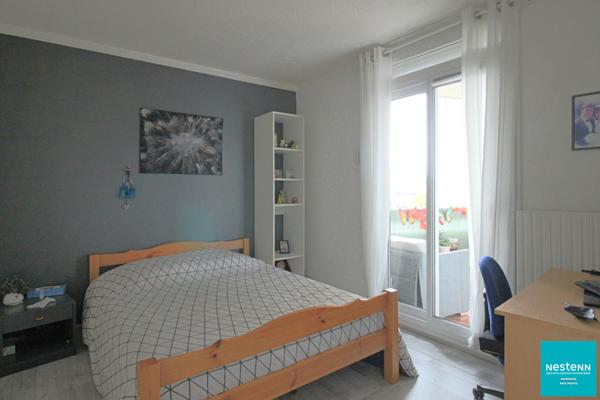 Appartement 5 pièces avec balcon et parking